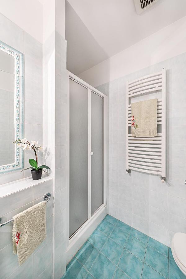 Gaudio Flat Near Ariston Theater By Wonderful Italy Apartment Sanremo Luaran gambar